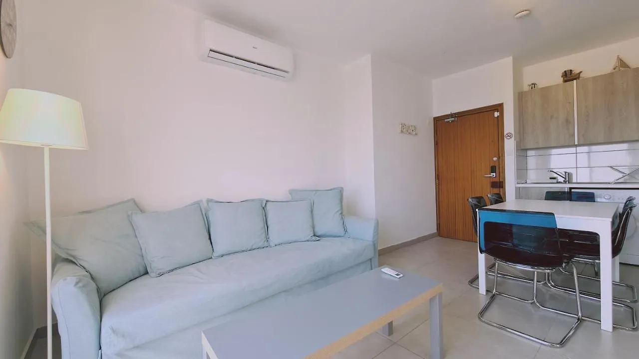 Stay Beach Wave Apartment Λάρνακα Κύπρος